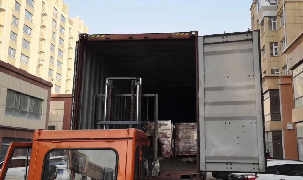 疫情波及葡萄酒海运，单个货柜运费上涨300-500美金，一票难求