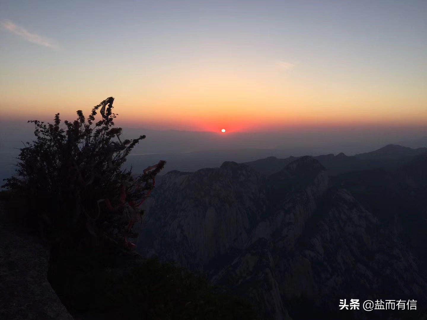 华山西峰索道你敢来吗,华山论剑奉陪到底