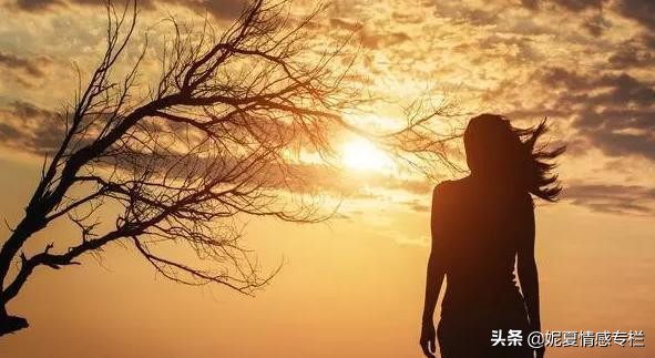 人到中年稀里糊涂卷入一场婚外情,彻底退出婚外情的最佳方式