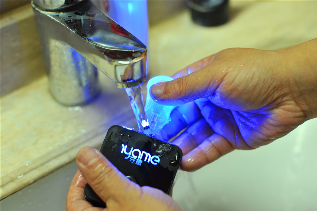 哪款电动牙刷清洁效果好,电动牙刷深层清洁牙齿