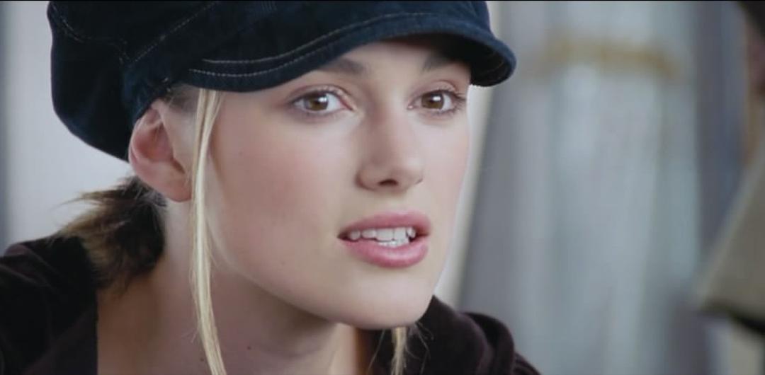 出轨、早恋、跨阶层，上映16年评分8.6，它依然是英国人圣诞必看