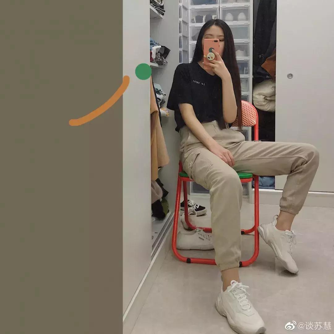 现在流行什么运动鞋穿搭,paris男士低帮运动鞋穿搭