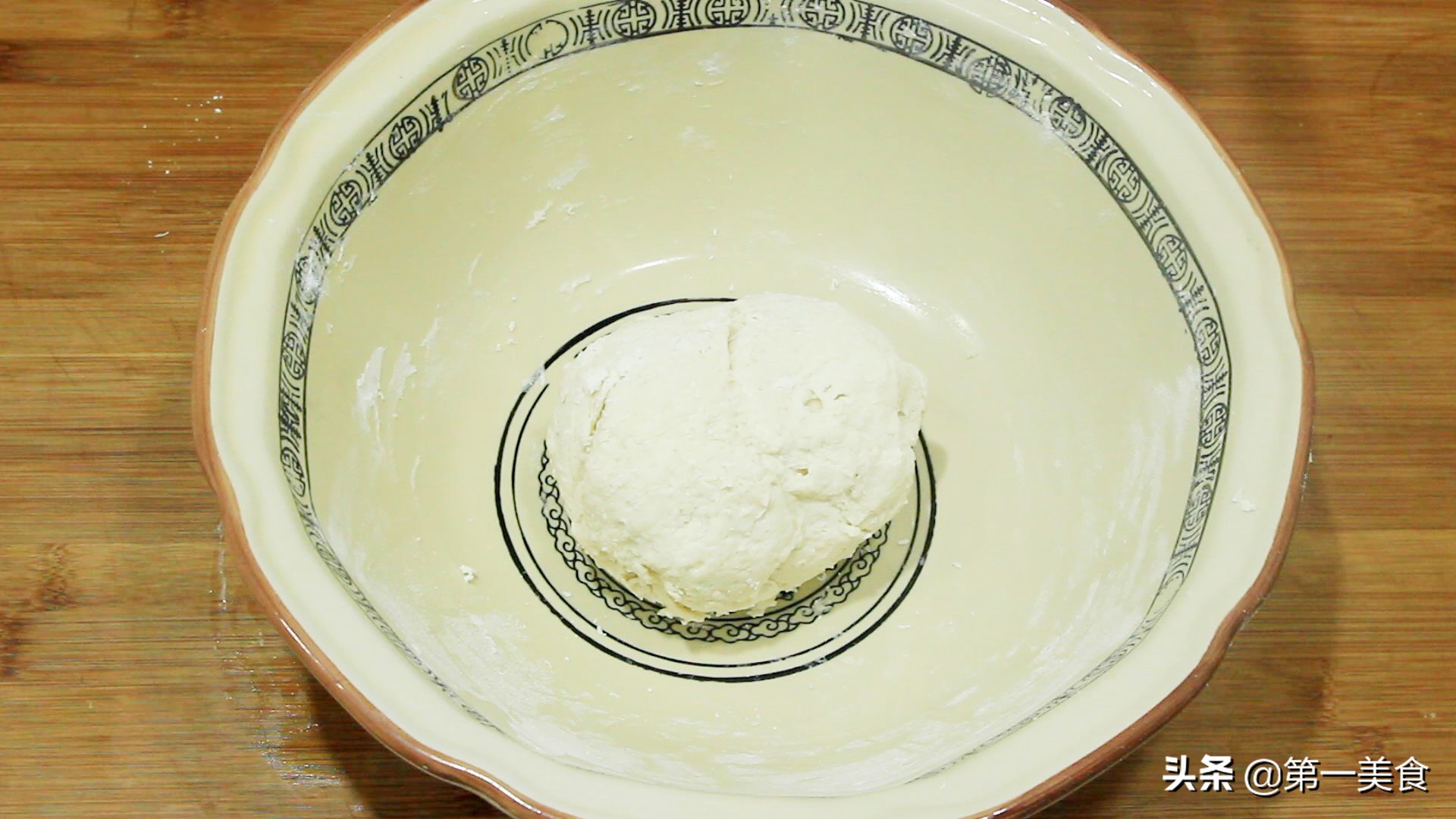 烧饼好酥脆好吃到停不下来,焦香酥脆的小烧饼