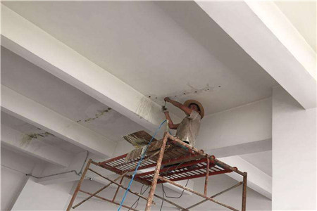 楼板混凝土开裂渗水处理,自建房现浇板开裂严重的解决方法