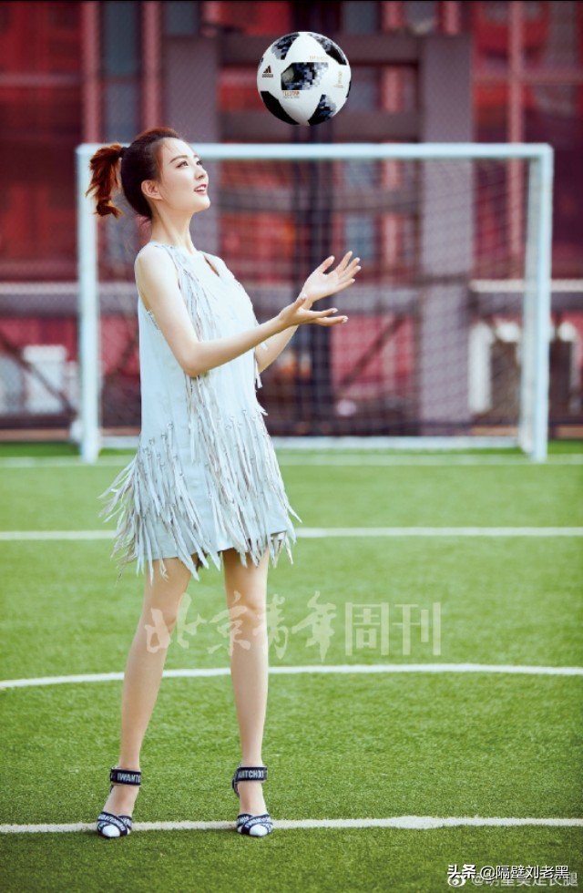 陈都灵徐璐高跟,徐璐一字带高跟