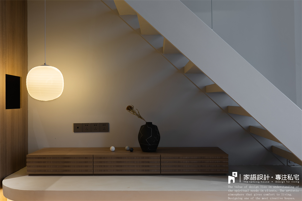 52㎡原木风一人居公寓，看完我对Loft心动了