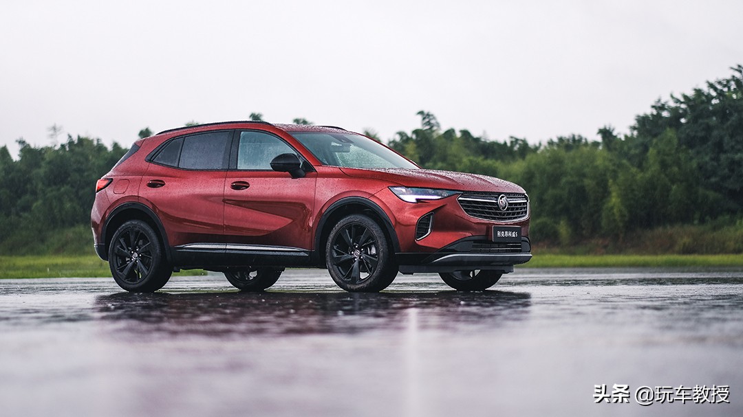 试驾全新别克昂科威s,别克新昂科威内饰功能