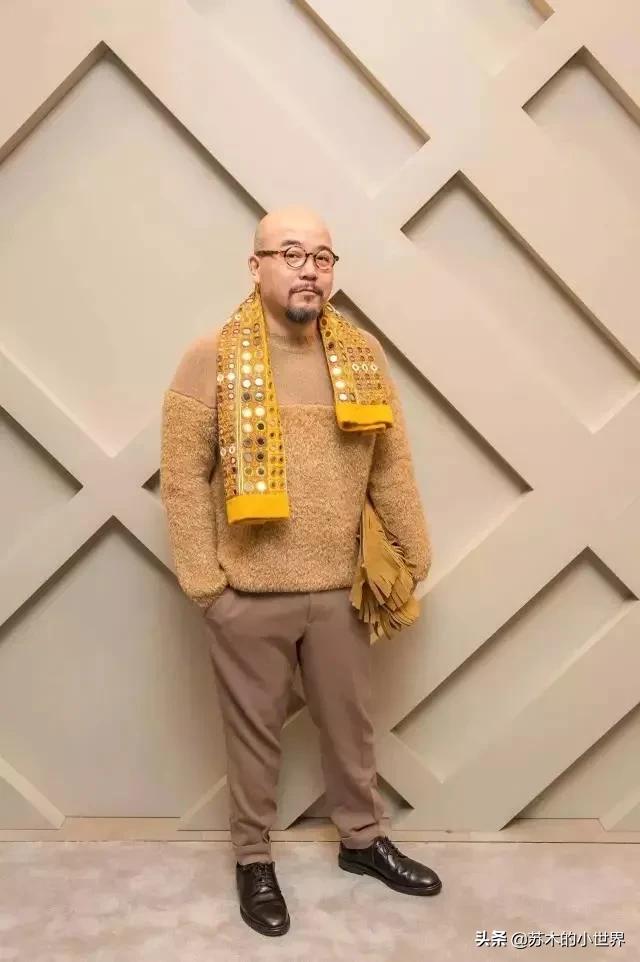 购物小剧场|“一百万,你宁愿买衫还是买层楼”