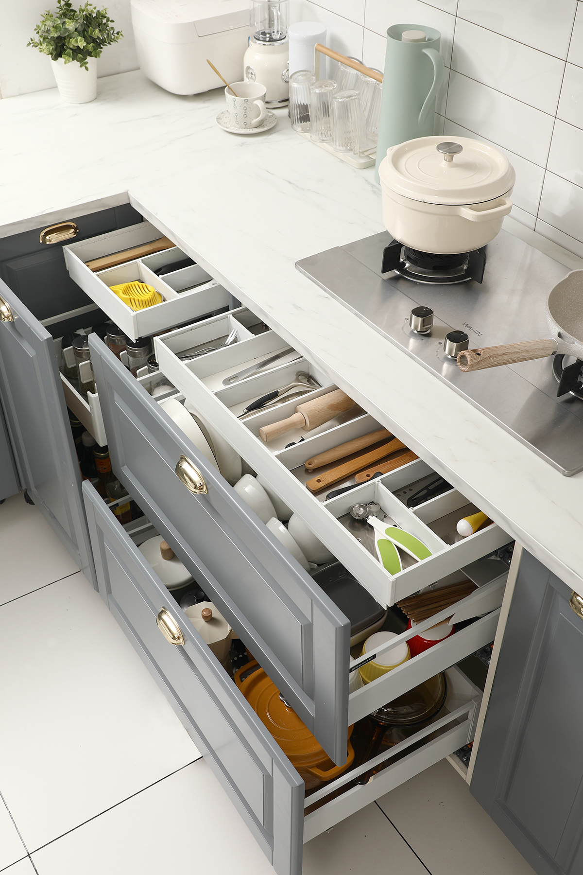 小厨房收纳橱柜,厨房收纳好物推荐拉篮