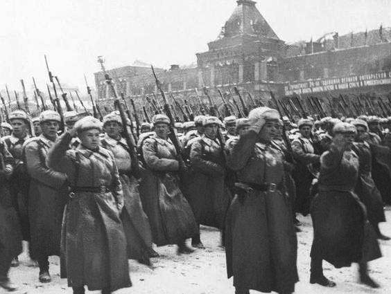 历史上中国最厉害的一次阅兵,历史上最感人的阅兵