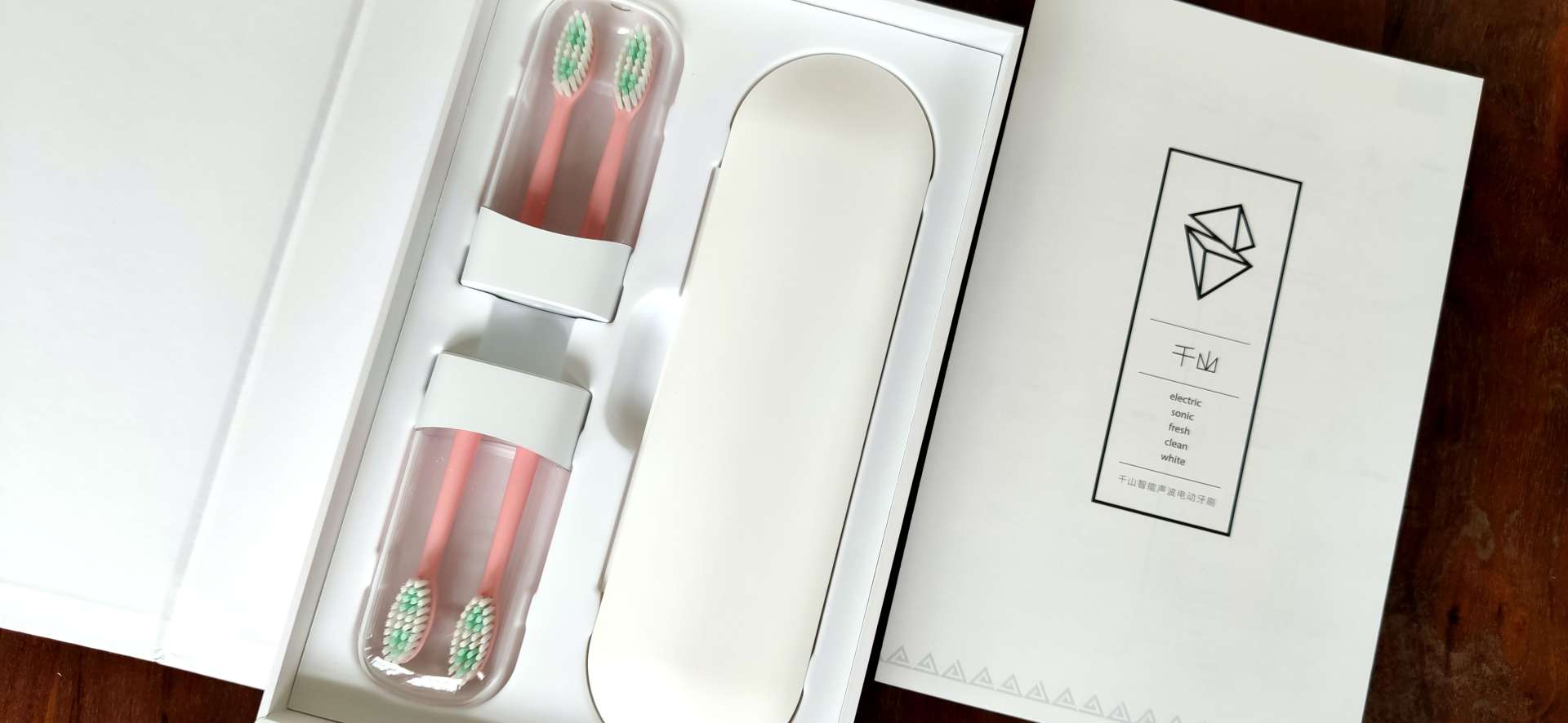 哪一款儿童电动牙刷比较实惠好用,贝医生和米兔儿童电动牙刷哪个好