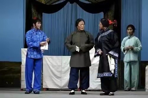 杨三姐告状发生在清朝还是民国,民国杨三姐告状