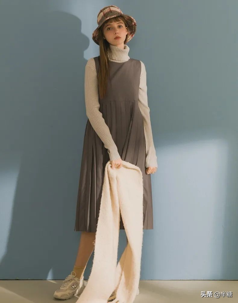 韩剧女主的穿搭连衣裙,韩剧女主穿条纹衬衫