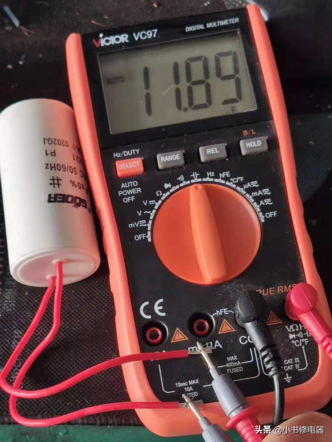 新手怎么学会用万用表,如何使用数字万用表教程