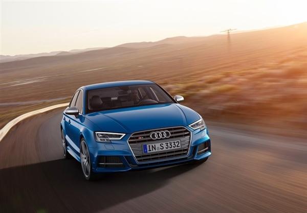 新款奥迪s3两厢空间测评,奥迪s3跟奥迪tt