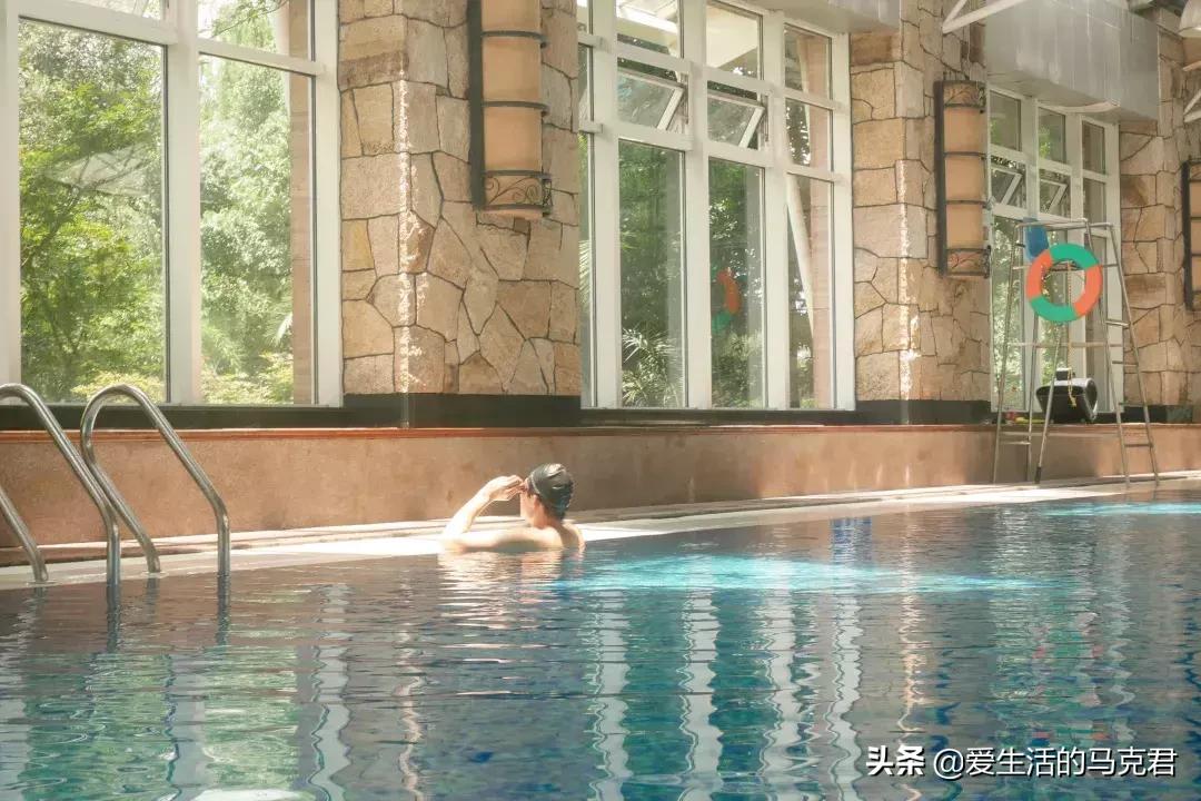 泳镜迪卡侬和李宁的哪个好,泳镜热卖榜第一名防雾迪卡侬