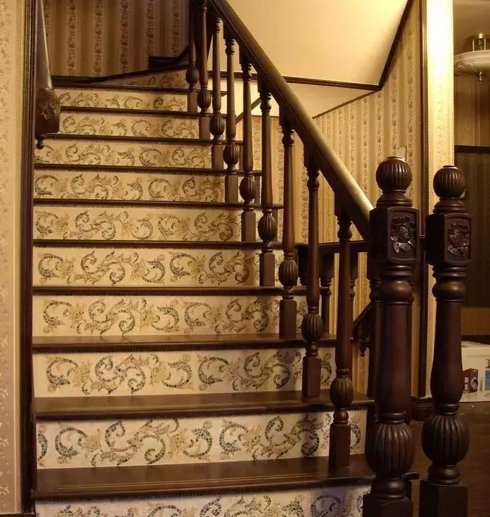 楼梯贴什么好看又省钱,楼梯贴什么样的最经济便宜