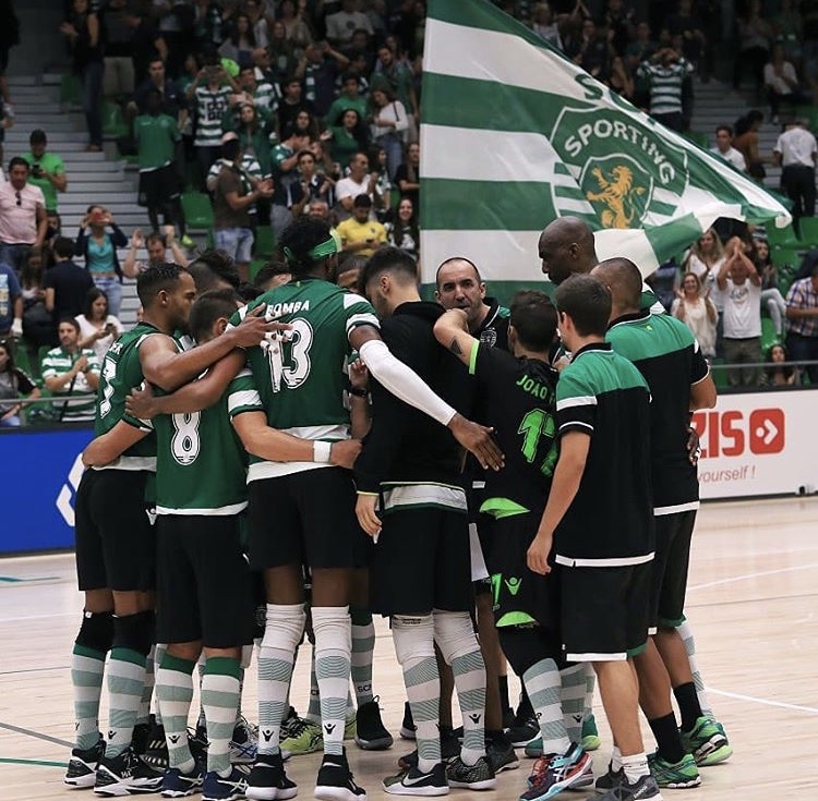 c罗传奇的足球生涯,c罗里斯本竞技从u16跳到一线