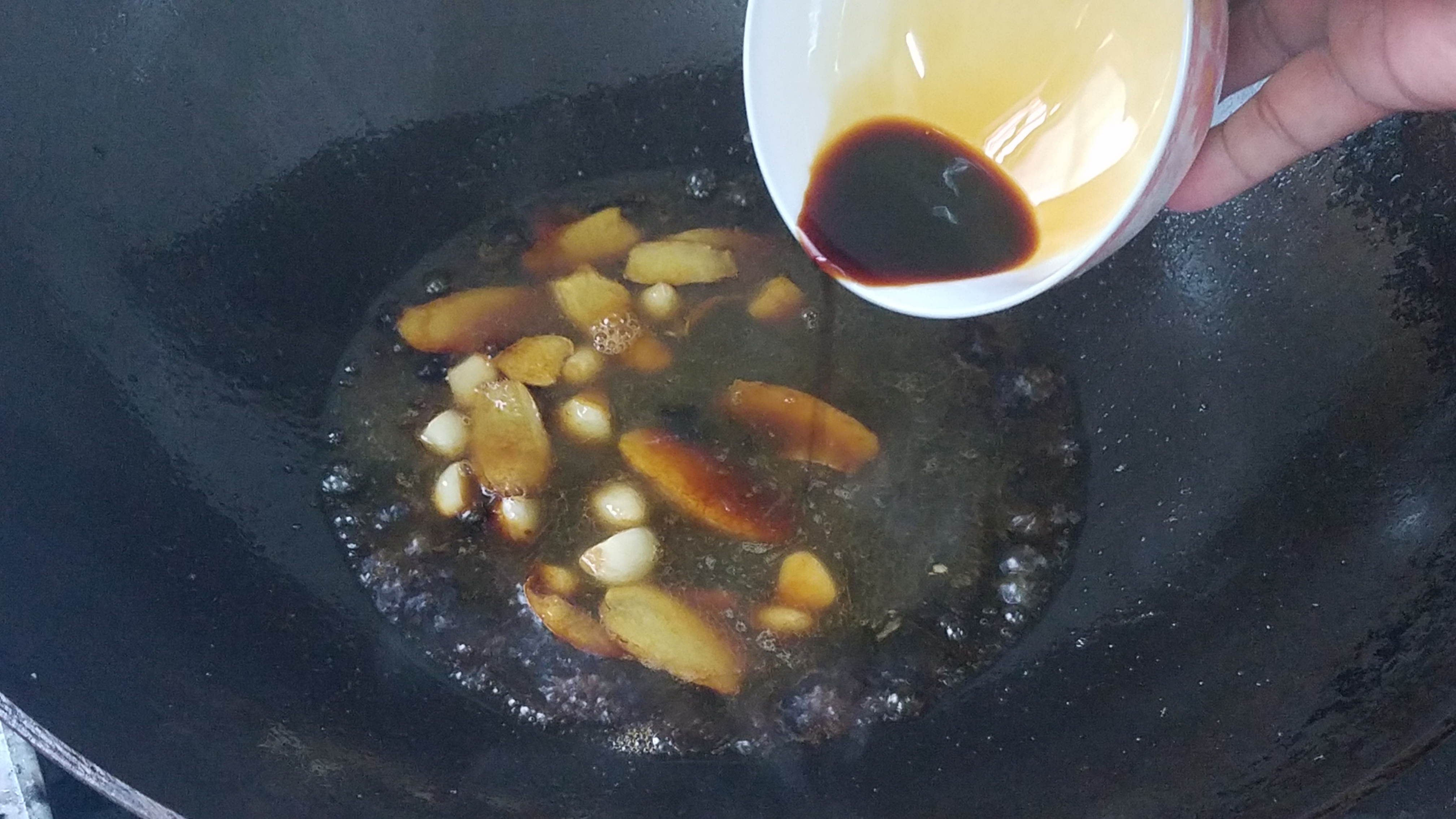 腐竹焖鸭肉广东客家,广东正宗海鲜鸭肉煲