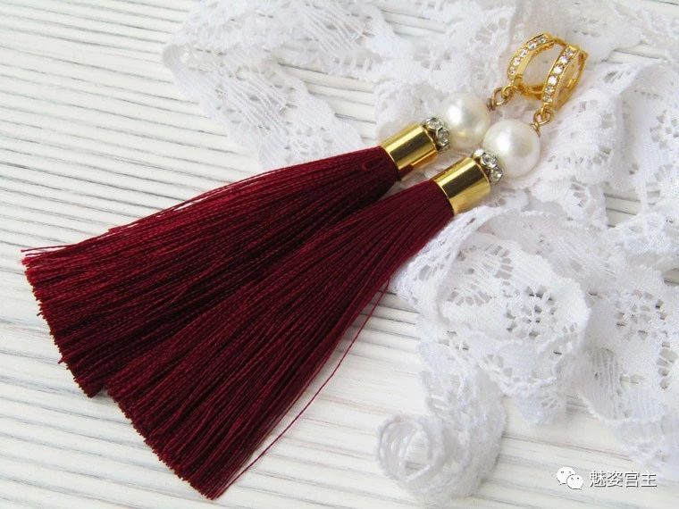 珠宝店的真丝流苏耳环，3步教你轻松完成