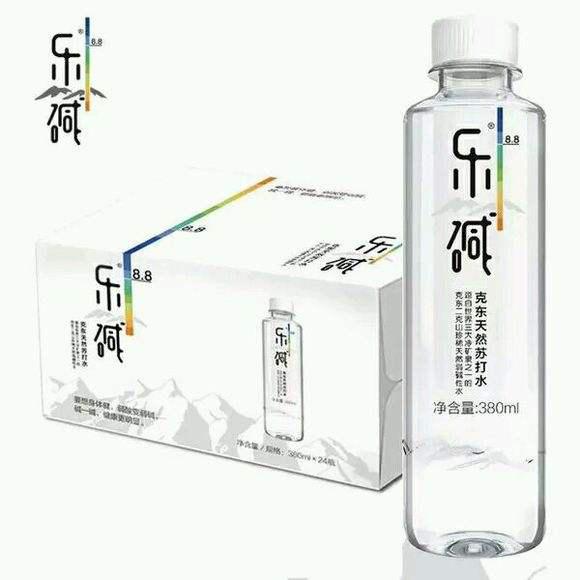 为什么现在那么多人喝苏打水,为什么现在人喜欢喝苏打汽水