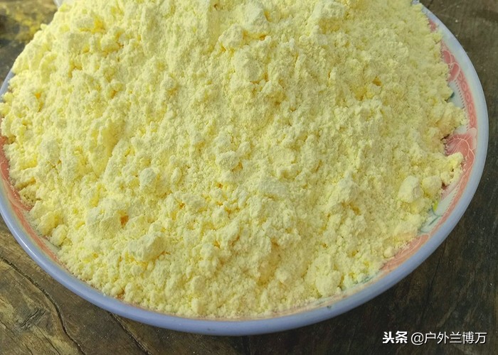 鲫鱼饵料窝料制作方法,鲫鱼饵料窝料怎么兑水