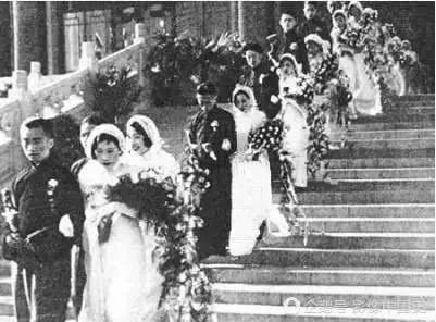 婚纱照民国风军阀婚纱,千年前的婚纱能有多惊艳