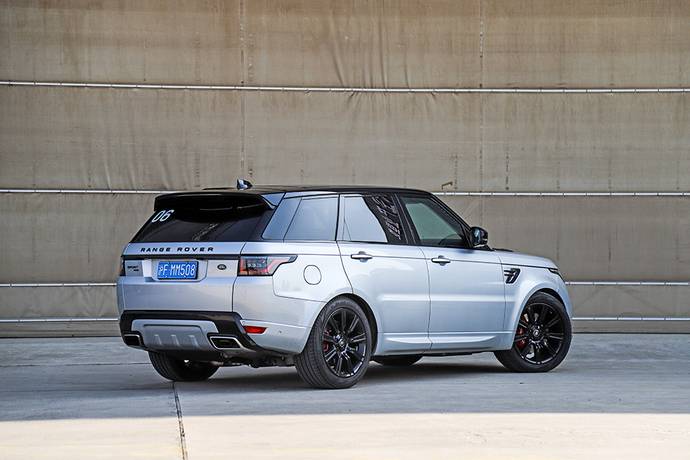 路虎揽胜运动版典范版2024款试驾,路虎揽胜运动2024款典范版试驾