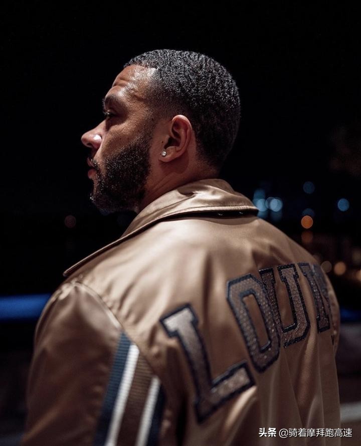 足球先驱人物,足球新时代的领军人物