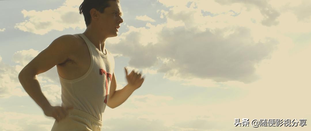 震撼人心的真实战争电影,感人热血革命电影