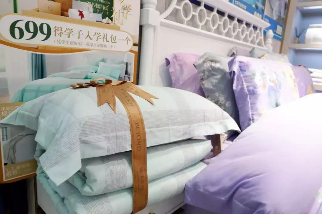 “表”面文章怎样做，郑州百货大楼名表节抢鲜上市