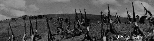 百人平躺着用步枪*飞机打**抗日神剧这个桥段倒也不是不可能