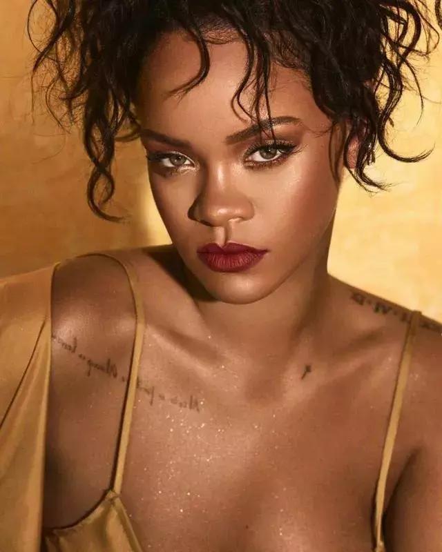 学会Rihanna、钟楚曦、张韶涵的高光技能,比打10针玻尿酸都管用