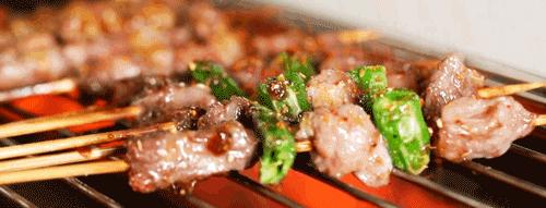 这店刚来,就要请全北京吃烧烤