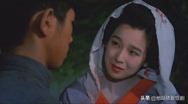 女人的反叛精神，在家庭中奉献自己的一生。我啊，走自己的路