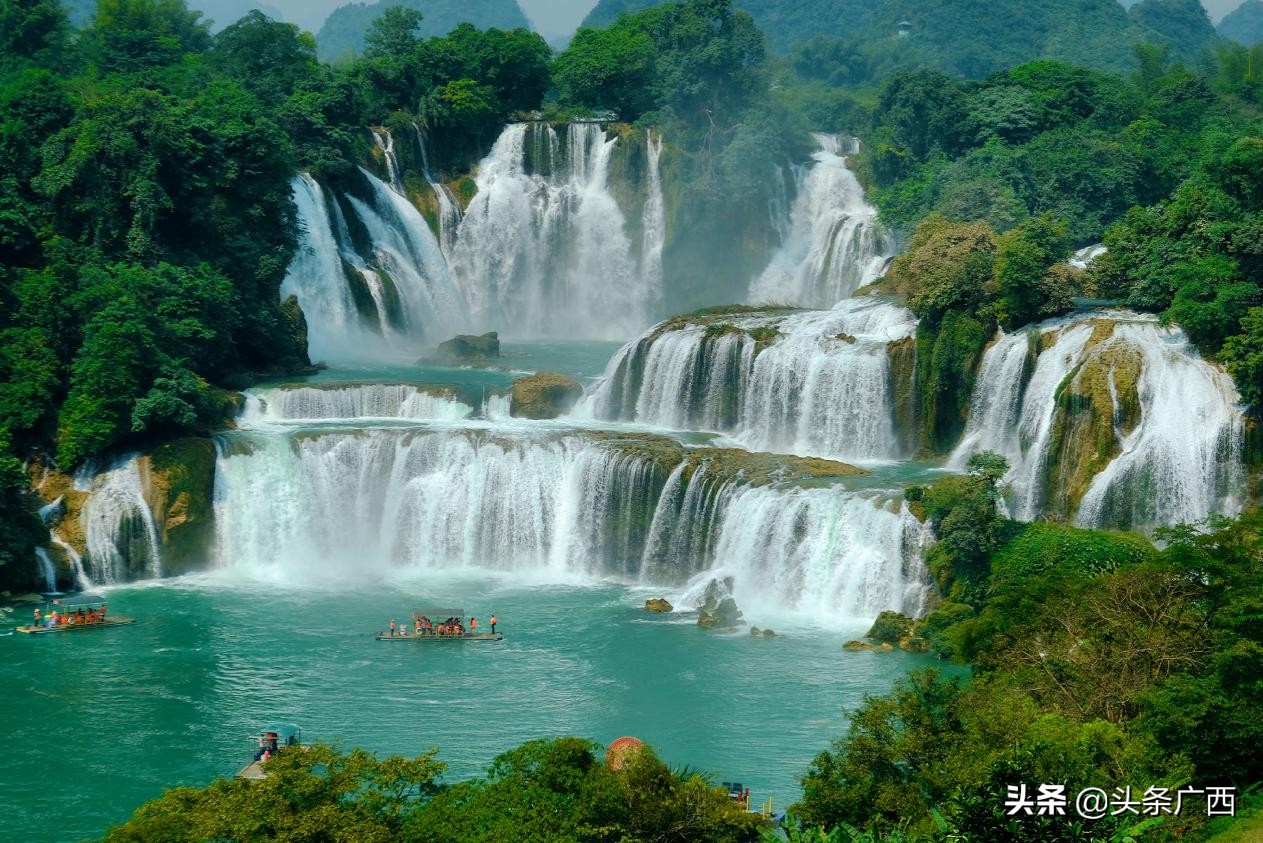 夏日趣哪玩？「奇妙·夜德天」奇幻上线！邀你秀出绝美德天