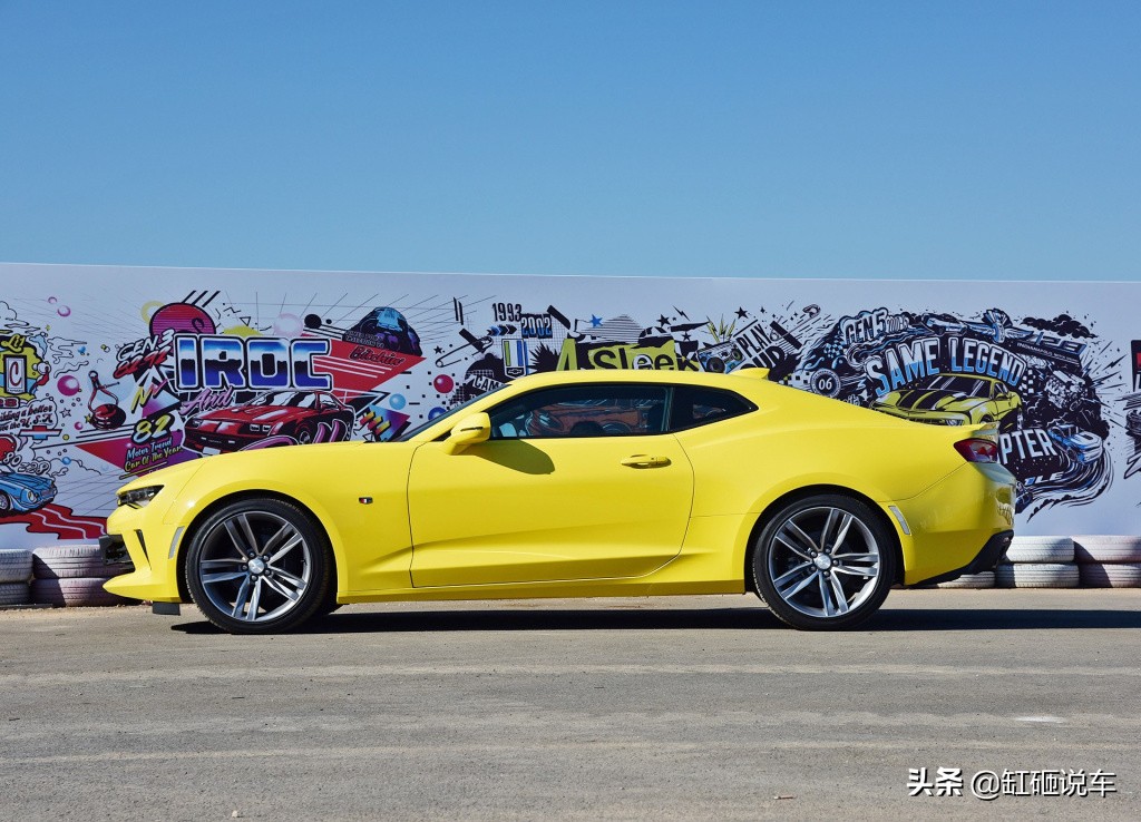 跑车30万的车,跑车30多万双门四座