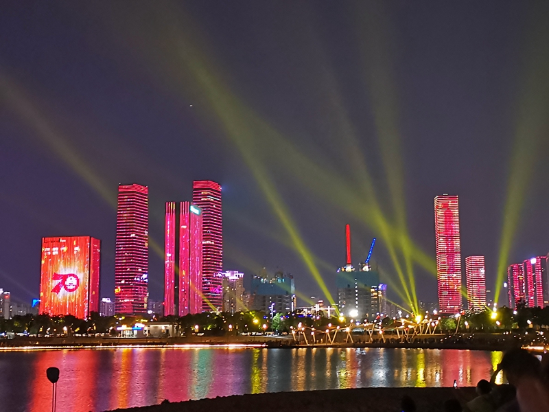 30天实拍深圳经济实力第一区，看看深圳南山区颜值怎么样？