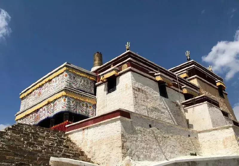 重庆旅游6天5晚团购价含往返机票,重庆出发1000元4天3晚的旅行