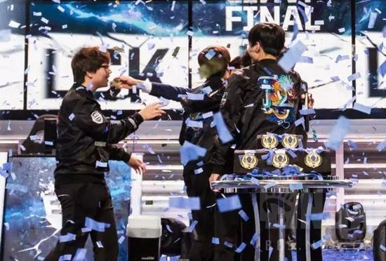 lpl史记凤凰浴火,lpl史记