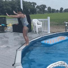 搞笑gif妹子你确定不是来搞笑的,搞笑gif妹子这手速老厉害了