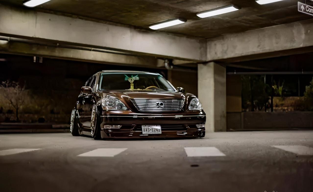 地面游艇の大王雷克萨斯LS430