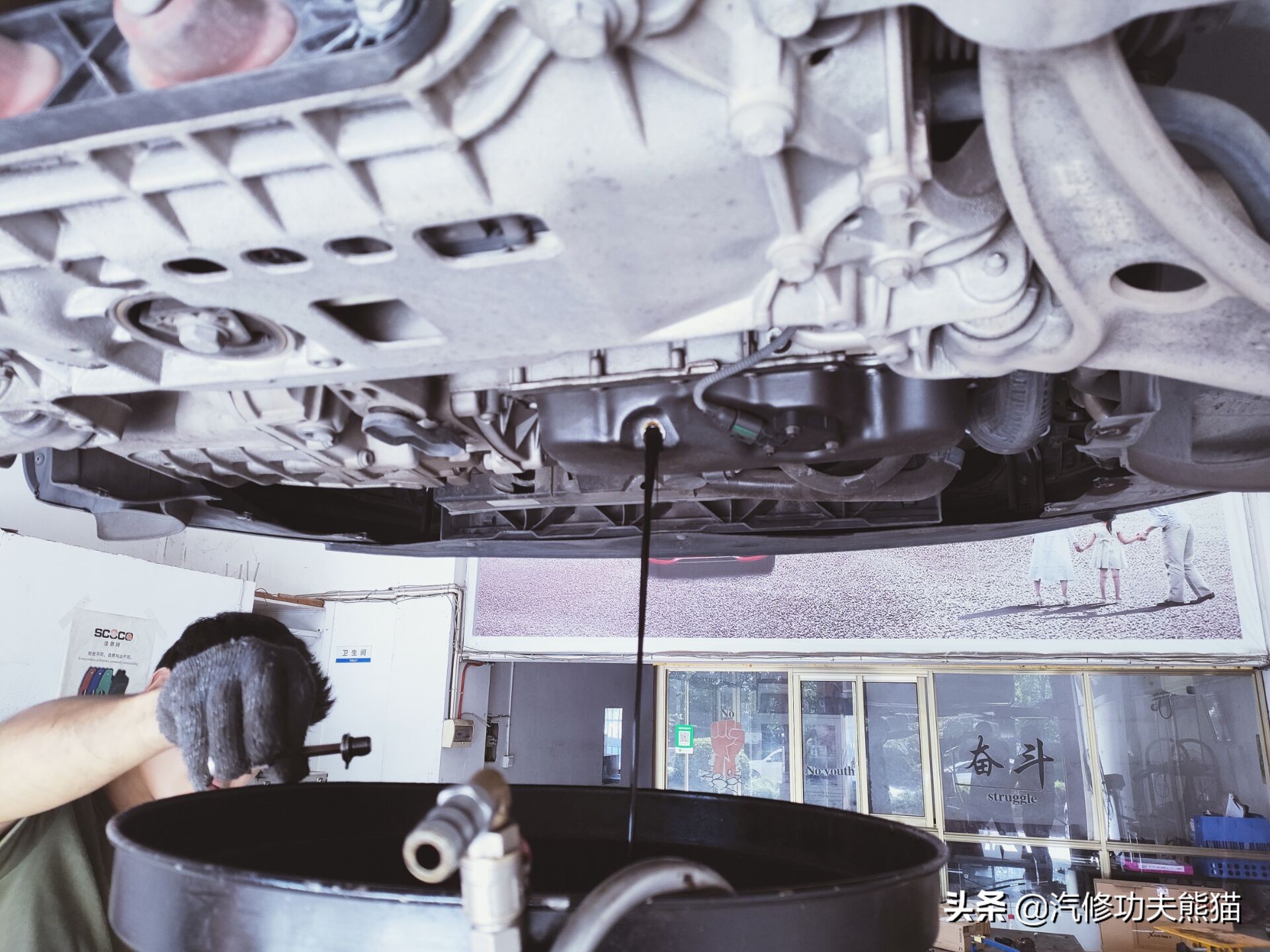 大众夏朗2014款2.0t标配烧机油吗,2016款大众夏朗1.4t发动机烧机油