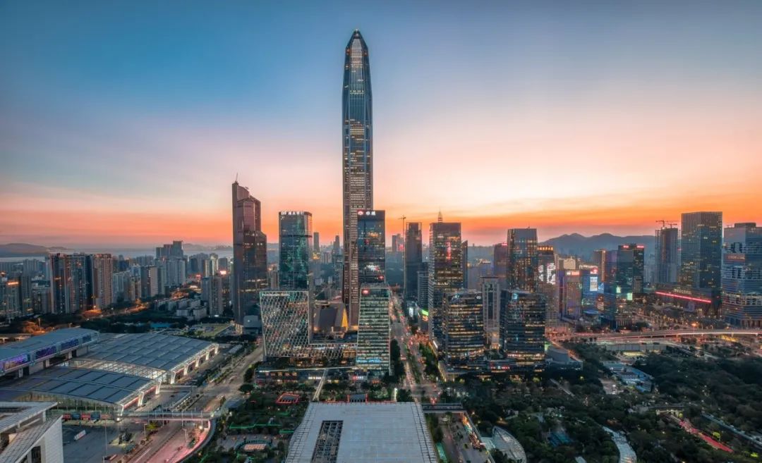 壮美文化诗篇，耕种人文福田！向着现代文明典范城区阔步前行