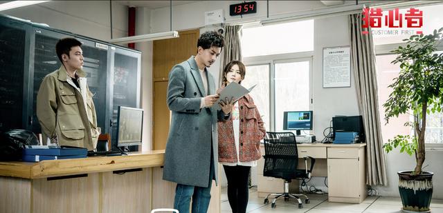 戴朵花组合屡破谎言终揭318案真相，幕后大佬表面君子实则大恶