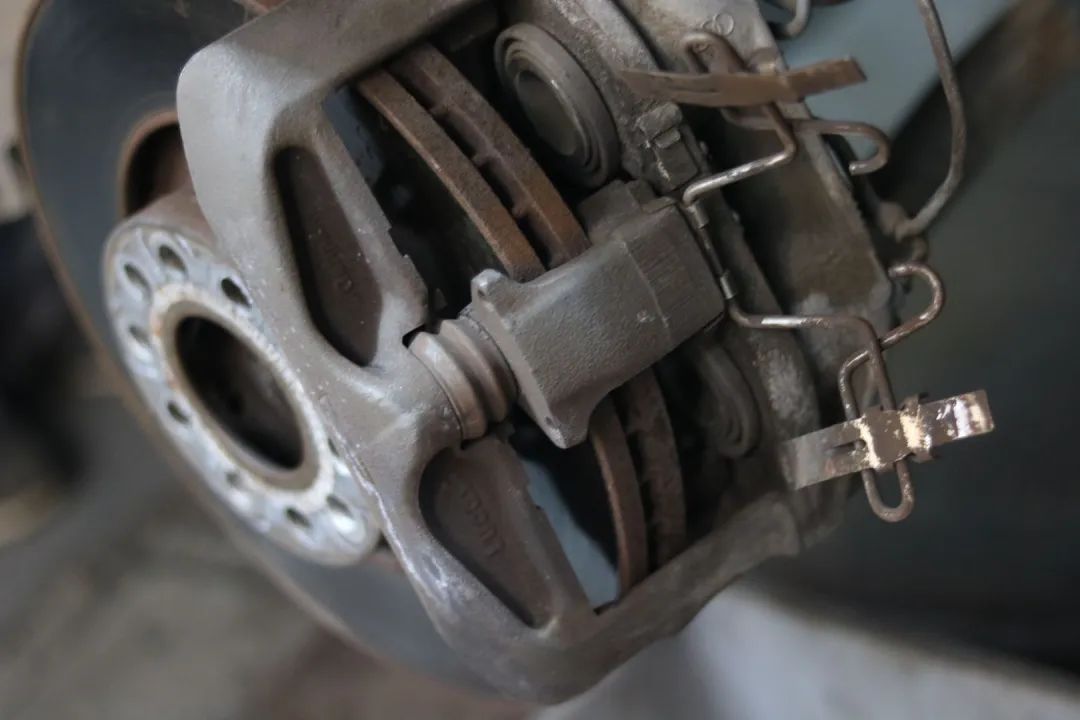 怪兽修车老途观,怪兽修车翻新艾力绅