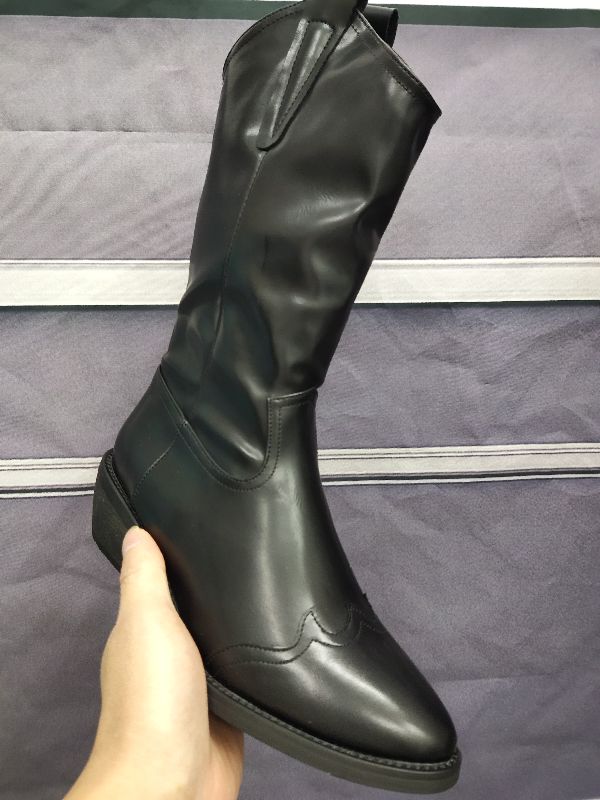 马丁靴百搭,经典款马丁靴秋冬必备