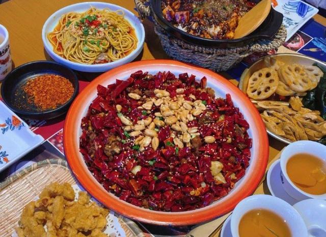 李维嘉开的饭店,李维嘉海口开店