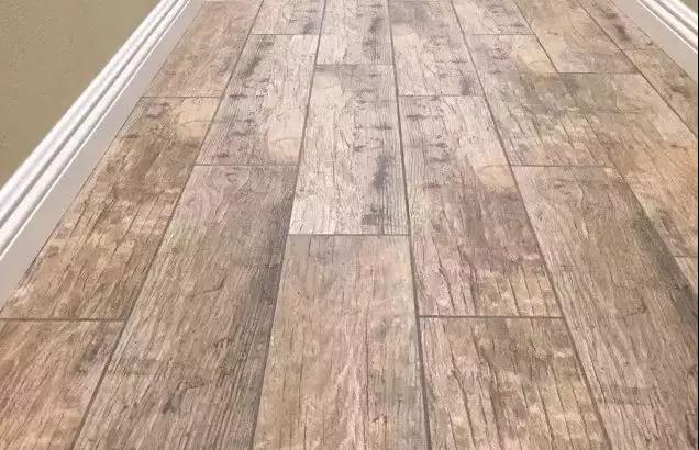 客厅贴什么样的瓷砖最好看,客厅用灰色瓷砖卧室用什么瓷砖