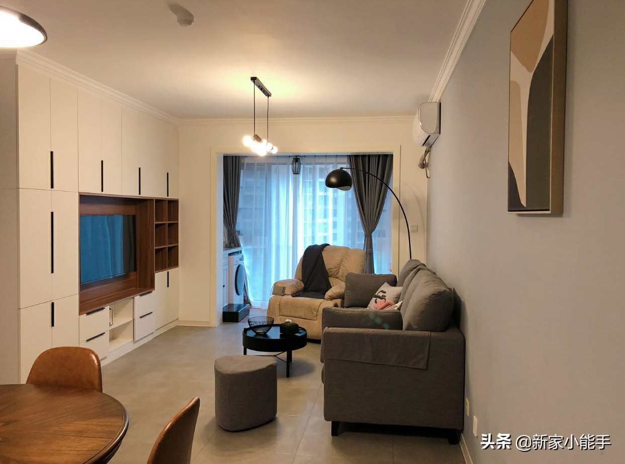 小面积房子客厅电视墙的设计,经济实用的小户型电视墙